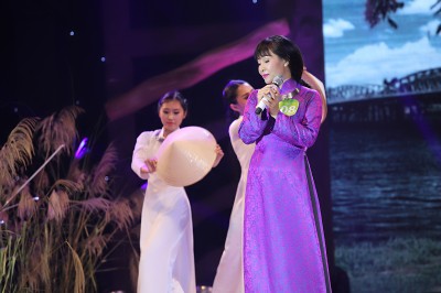 Nguyễn Thị Hồng Vân (52 tuổi – Huế) 